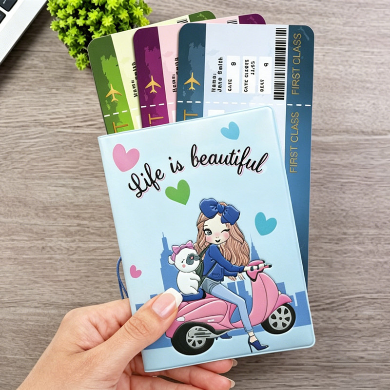 London Bus PVC Passport Holder - Travel Accessories London 评论和价格