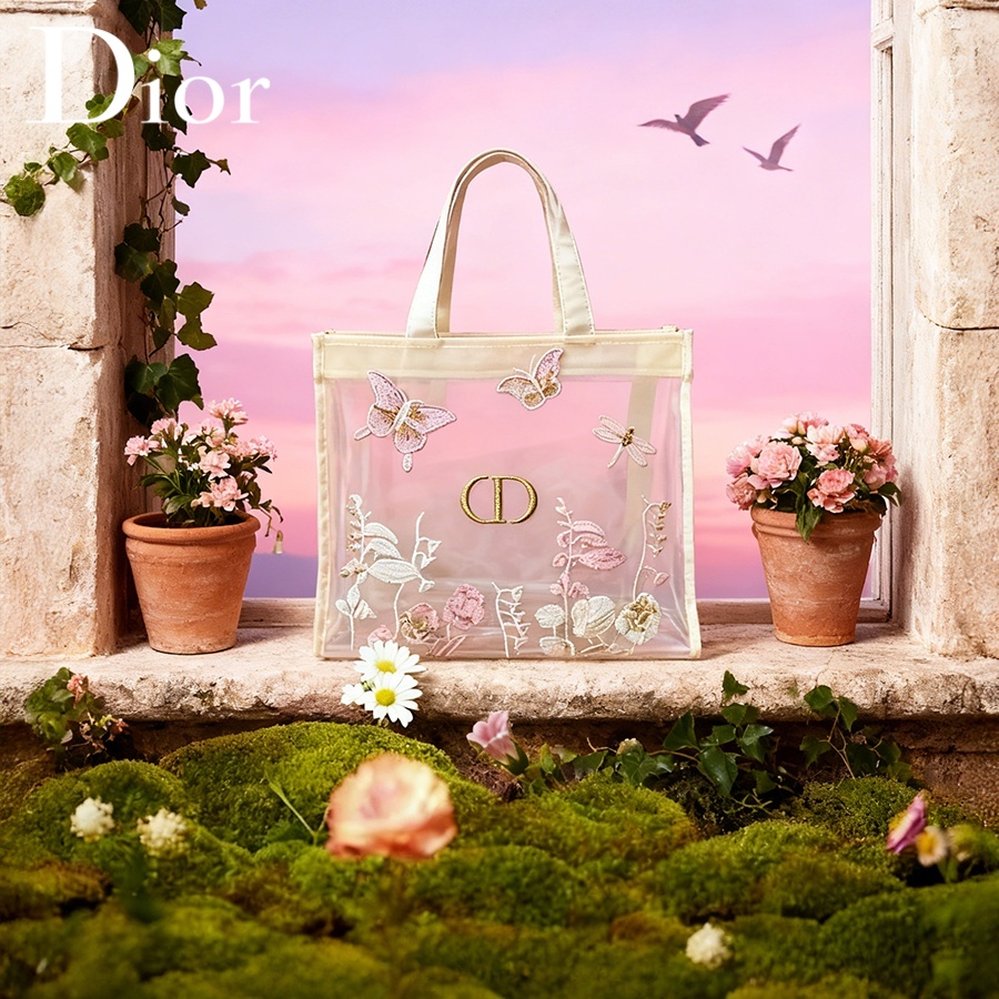 Christian Dior Dior’s Bag Luxu - It Travel Accessories 评论和价格