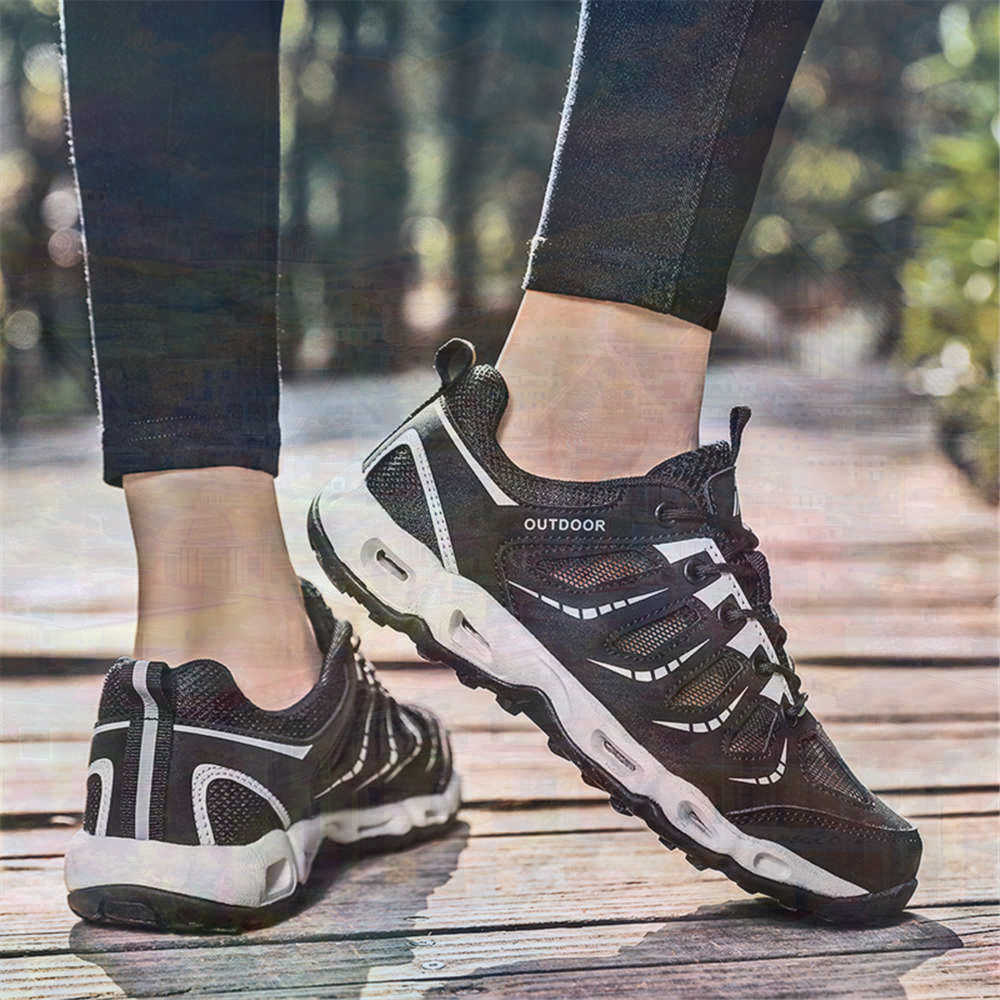 Sumer Round Tip Silver Sneaker - Travel Accessories Gifts For Men 评论和价格