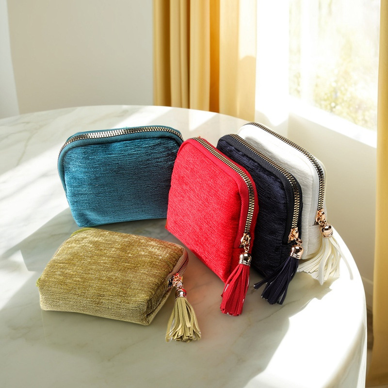Portable Travel Mini Jewelry B - Travel Accessories Display 评论和价格